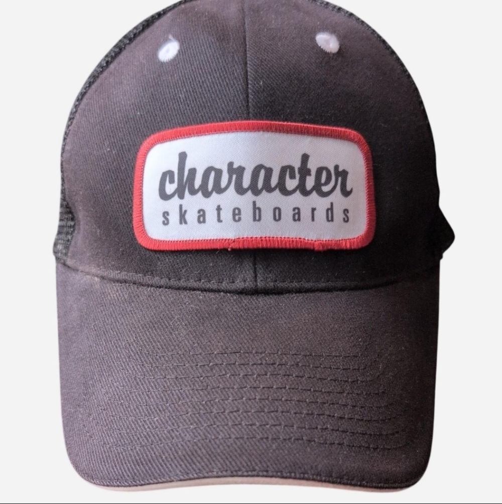 Character Skateboards black mesh trucker hat snapback Skater Grunge Indie Sleeze